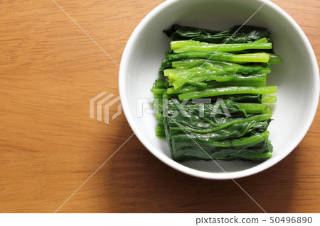 桃子的菠菜。 50496890