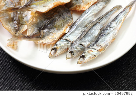 Two kinds of seafood snacks (for grilling and grilled small horse mackerel). Two kinds of seafood snacks (for grilling and grilled small horse mackerel). 50497992