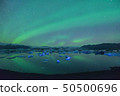 Jokulsarlon的極光 50500696