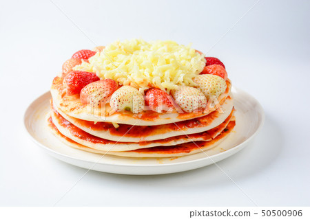 pizza with strawberry and cheeses pizza with strawberry and cheeses 50500906