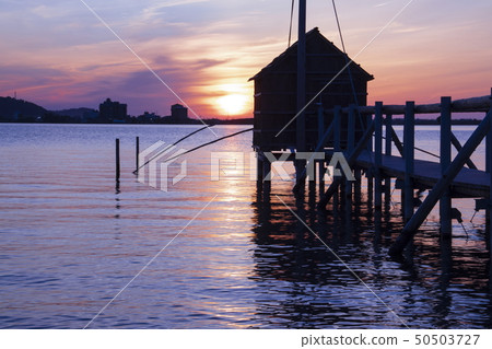 多哥湖和日落 多哥湖和日落 50503727