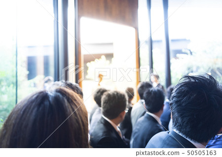 新娘和新郎結婚宴會的入口場面 50505163