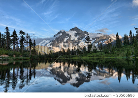 Picture Lake Picture Lake 50506696