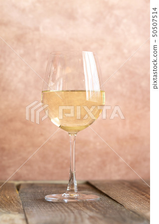 Glass of white wine 50507514