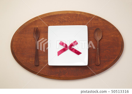 Tableware-cutlery-dinner table-plate-ribbon Tableware-cutlery-dinner table-plate-ribbon 50513316