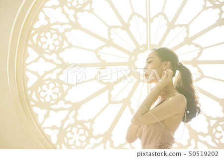 Woman dress up 50519202