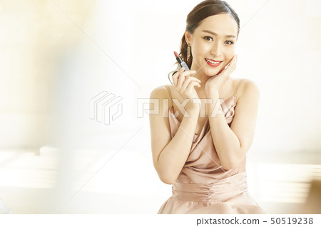 Woman dress up Woman dress up 50519238