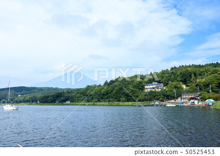 山中湖(夏季) 山中湖(夏季) 50525453