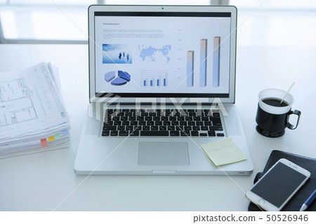 Business desk 50526946