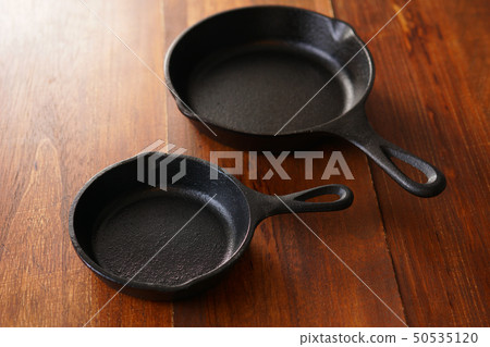 Skillet Skillet 50535120