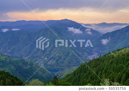 從塔瑪基山的視圖 50535750