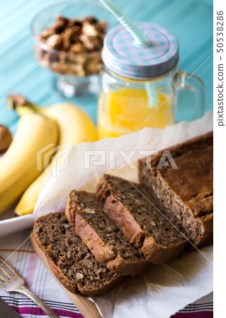 the banana bread 50538286