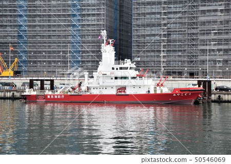 Tokyo Fire Department Large chemical fire boat Miyakodori 50546069