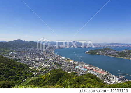 從迎風看到清晰的Mayu Kankai頻道，北九州市區和Hikoshima 50551103