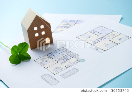 Four leaf clover house image 50553743