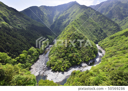 Iyakei Hinogata Valley (Miyoshi City, Tokushima Prefecture) Iyakei Hinogata Valley (Miyoshi City, Tokushima Prefecture) 50569286