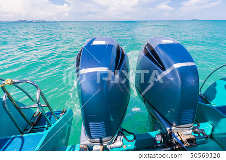 Speed boat engine View from the back of the 50569320