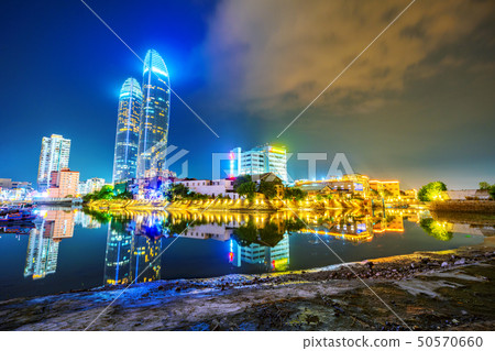 View of the Shimao Straits Tower at Shapowei View of the Shimao Straits Tower at Shapowei 50570660