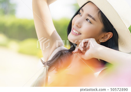 Women's Journey Resort 50572890