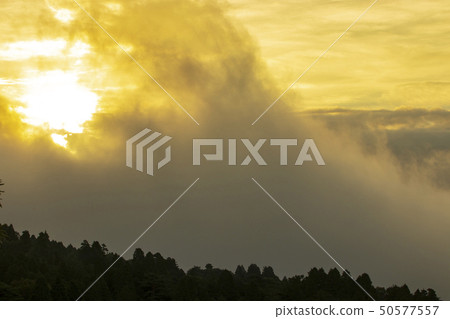 從瀨戶地區的雲海 從瀨戶地區的雲海 50577557