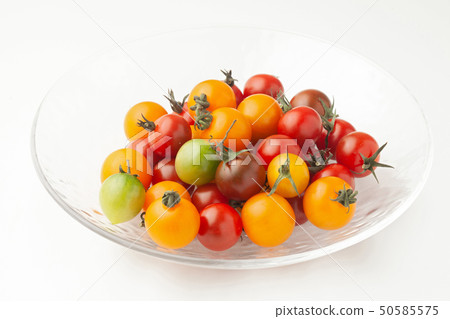 Colorful mini tomatoes Colorful mini tomatoes 50585575
