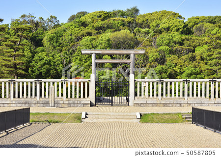 皇帝Nintoku Middle-Bangling Bird Earfield Chulun(大阪府Sak市) 皇帝Nintoku Middle-Bangling Bird Earfield Chulun(大阪府Sak市) 50587805