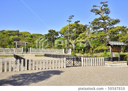 皇帝Nintoku Middle-Bangling Bird Earfield Chulun（大阪府Sak市） 50587810