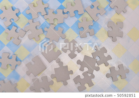 Squares and puzzles 50592851