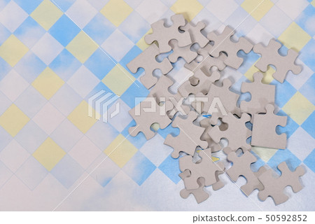 Squares and puzzles 50592852