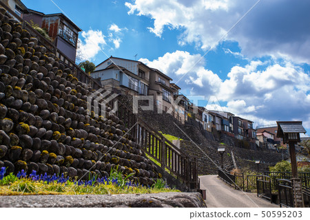 Town of Toyama Yao Ishigaki Town of the hill southwest direction 2019.04 c 50595203