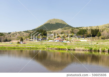 Arato mountain and paddy field of fresh green Arato mountain and paddy field of fresh green 50605606