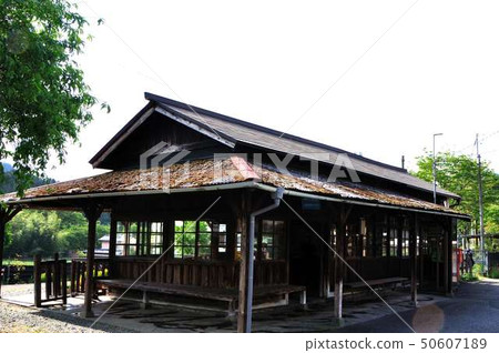 Watarase Valley Railway Kamikamimei Station Building 50607189