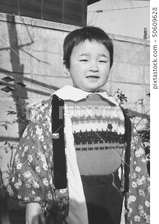 Showa child 50609628