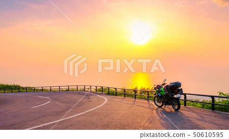 Bird sea blue line at dusk 50610595