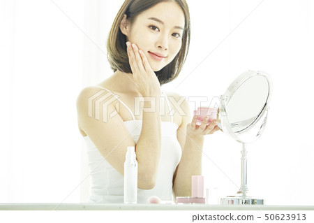 Beauty, beauty, skincare, young woman Beauty, beauty, skincare, young woman 50623913
