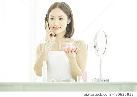 Beauty, beauty, skincare, young woman Beauty, beauty, skincare, young woman 50623932