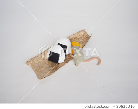 感覺一塊鼠標和飯糰 50625316