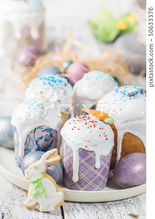 Easter table with Easter cakes Easter table with Easter cakes 50633376