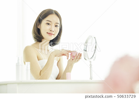 Beauty, beauty, skincare, young woman Beauty, beauty, skincare, young woman 50633729