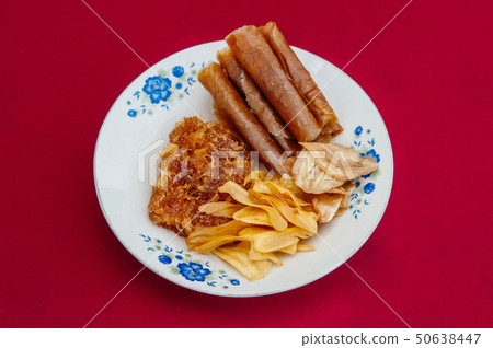 Thai dried fruit sweet snack - Mango sheet, Crispy 50638447