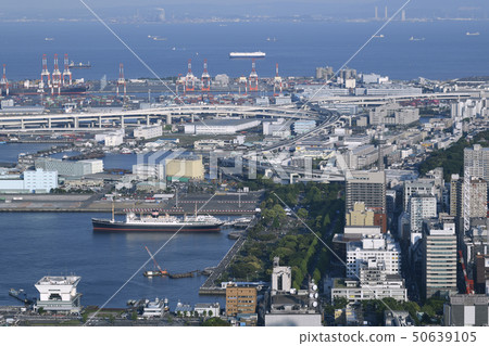 Yokohama cityscape in Japan I want to see Yokohama Port etc. 50639105