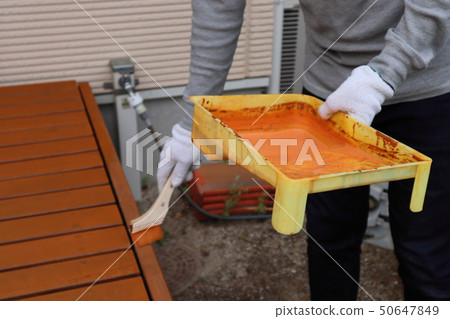 Do-it-yourself wood deck paint 50647849
