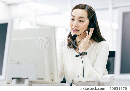 呼叫中心Teleoper女士 呼叫中心Teleoper女士 50651876
