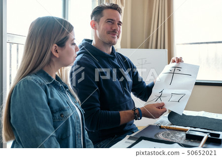 Foreigner inbound calligraphy experience Foreigner inbound calligraphy experience 50652021
