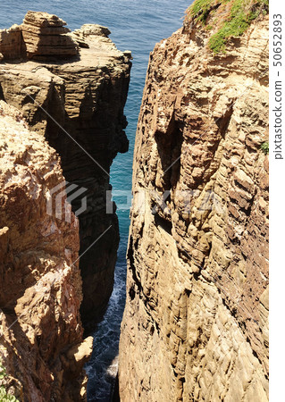 Cliff of Sanuki "Jabuga valley" 50652893