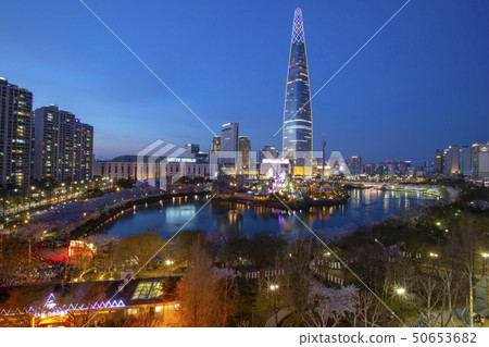 Lotte World, Jamsil, Songpa-gu, Seoul 50653682