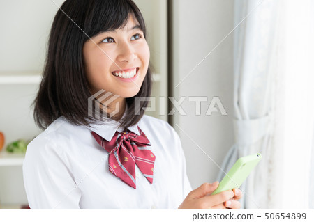 統一智能手機的女孩 統一智能手機的女孩 50654899