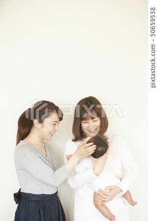 Leave the child in the nursery 50659538