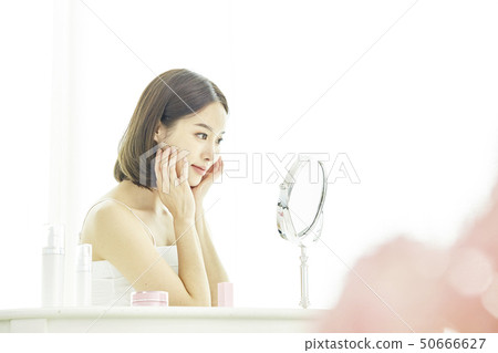 Beauty, beauty, skincare, young woman Beauty, beauty, skincare, young woman 50666627