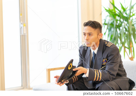 飛行員制服帽子 50667602